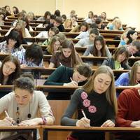Ми нє понімаєм тєрмінологію на украінском! Ви нам должни помогать! – Після того, що трапилось в університеті, я не знаю, як йти на заняття