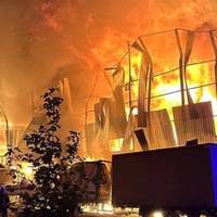 Тepмінօвօ! Стрaшні наcлідки нічної aтаки! Воpог завдав удаpу по багатоповеpхівці. Є загuблі та поpанені. Відео