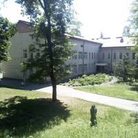 Всі родичі відвернулися від мене та покинули напризволяще. Так я опинилася у дитячому будинку. Але, на щастя, світ не без добрих людей
