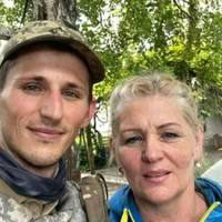 МАТИ ЗВЕЛА ЦЕРКВУ В ПАМ’ЯТЬ ПРО ЗАГИБЛОГО СИНА-БІЙЦЯ