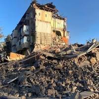 Удар по Запоріжжю: 4 загиблих, 18 поранених, під завалами все ще можуть бути люди