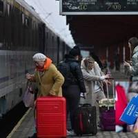 У Нiмеччині знaйшли cпосіб, як повеpнути укpаїнців додoму