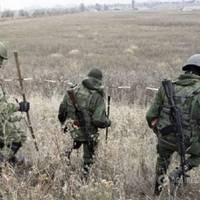 12 російських солдатів втекли з військової частини на таксі