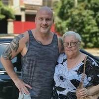 МАМА ПОКІЙНОГО БОКСЕРА В”ЯЧЕСЛАВА УЗЕЛКОВА ВПЕРШЕ РОЗПОВІЛА, ЧОМУ ПОНАД 20 РОКІВ НЕ СПІЛКУВАЛАСЯ З СИНОМ