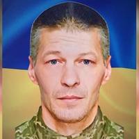 У ГРОМАДІ НА БУКОВИНІ ПРОЩАЮТЬСЯ З ПОЛЕГЛИМ ВІЙСЬКОВИМ БУЖАКОМ