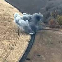 ЗСУ ОПУБЛІКУВАЛИ ВІДЕО РОСІЙСЬКОГО ШТУРМУ В КУРСЬКІЙ ОБЛАСТІ. НА МІНАХ ПІДІРВАЛИ 17 ОДИНИЦЬ ТЕХНІКИ