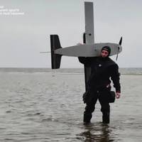 ВОДОЛАЗИ ВИЛУЧИЛИ ЗАЛИШКИ БПЛА З КИЇВСЬКОГО ВОДОСХОВИЩА