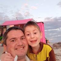 У ньому не залишилося ні крапельки крові”: батько розповів про загибель сина від російської ракети в Сумах
