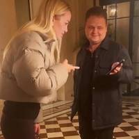 “Слуга народу” Кравець незаконно отримав статус непридатного та волонтера, відпочиваючи з дівчиною у Парижі та Саудівській Аравії. ВІДЕО+ФОТО