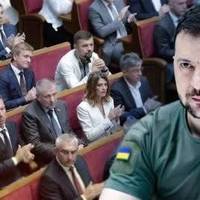 Усі мають працювати однаково”: Зеленський різко відреагував на “вихідний” Верховної Ради через загрозу ракетного удару