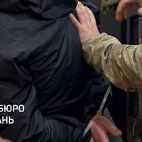 Терміново! Воєнком з Одеси може отримати довічне! ДБР прийшла його затримувати, а той…