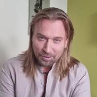 Винник, який втік у Німеччину, анонсував перший за три роки концерт
