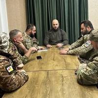 Командири грузинських підрозділів, які захищають Україну, вирішили повернутися до Грузії, де тривають протести