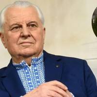 Похований на одному з найстаріших кладовищ Києва: як виглядає могила експрезидента України Кравчука