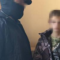 14-РІЧНІ ПІДЛІТКИ ЗА ВКАЗІВКОЮ РФ ПІДІРВАЛИ ВИБУХІВКУ БІЛЯ РАЙВІДДІЛУ ПОЛІЦІЇ, ЇМ ЗАГРОЖУЄ 12 РОКІВ ТЮРМИ – СБУ
