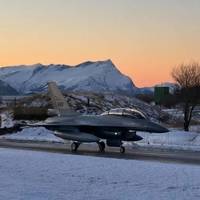 Норвегія Переносить Навчання Українських Пілотів На F-16 В Іншу Країну: Що Сталося І Де Саме Тепер Будуть Тренуватись Українці