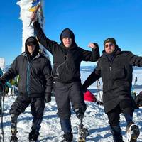 🏔Троє військових з Буковини на протезах ПІДКОРИЛИ зимову Говерлу - найвищу точку України.