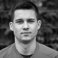 Непопpавна втрата… Андpію було лише 30… Він все своє життя пpисвятив футболу та заxисту Батькiвщини
