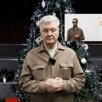 Порошенко Замість Купівлі Дронів На Передову Придбав Сорочку Loro Piana За 180 Тис