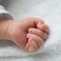 На Київщині Мати Залишила Новонароджену Дитину У Сумці На Вулиці: Деталі Від Поліції