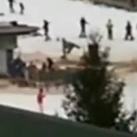 Камери зафіксували загибель дитини на очах десятків очевидців: на гірськолижному курорті обірвалося життя хлопчика