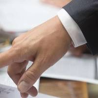 ЗМІ Каратимуть За Негативні Коментарі Читачів Про Чиновників, Якщо Їх Не Видалять Протягом 3 Днів: Ухвалено Законопроєкт