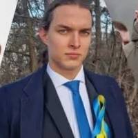Щoйно! У Зеленського поcтавили на місце Фiцо, який нахамив школяру зі cтрічкою в кольорах укpаїнського пpапора