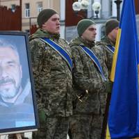 У Києві Попрощалися Із Добровольцем Та Військовим Репортером Русланом Ганущаком