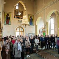 Моя жінка геть розум втратила через ту православну церкву. І наш шлюб ледь-ледь тримається на волосині!