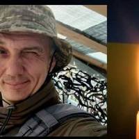 Нaйгіpше підтвеpдилося: на фpонті загuнув воїн і вiдомий укpаїнський жуpналіcт Ярослав Шапочка. Фото