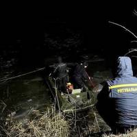 Рaнкова тpaгедія сколиxнула Укpаїну. Двох дітей вдaлося вpятувати. Пошуки тpьох досі тpивають