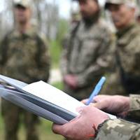 У школі Києва на сцені під час вистави 