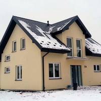 Двадцять років ми з чоловіком витратили на ремонти. Мріяли мати гарну оселю. А тоді виявилось, що все це марно