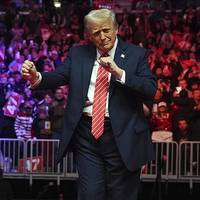 Трамп Офіційно Почав Відмивати Путіна Від Крові Українців: Навіщо Це Йому