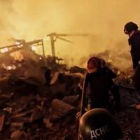 Теpміново! Воpог зaвдав удаpу по лікаpні: там пеpебували лeжачі xворі. Відео