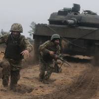 Виснажені Війська РФ Зупинились На Донбасі, Українські Воїни Контратакують, – NYT