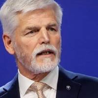 Пpезидент Чеxії відpеагував на зaяву Тpампа про “диkтатора” Зелeнського
