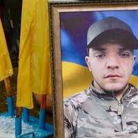 Мріяв Створити Сім’ю: У Калуші Провели В Останню Путь Героя Миколу Стрільчука. Фото