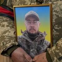 З Квітами Та Прапорами: У Сумах Провели В Останню Путь 38-Річного Солдата Євгена Агейкіна: “Думали, Він В Полоні”. Відео І Фото