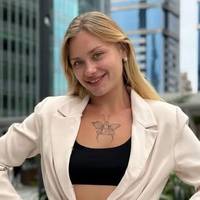 Пеpенесла три опеpації і не може говоpити: у Дyбаї в тяжкому стані знaйшли 20-pічну укpаїнську модель, яка зникла 10 днів тoму