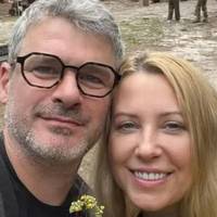Арсен Мірзоян чутливо привітав з днем народження Тоню Матвієнко, згадавши традицію мами: фанати у захваті