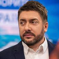 Телеведучий Олексій Суханов незабаром уперше стане батьком
