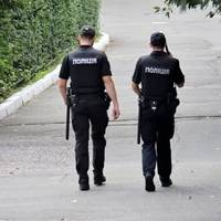 В Одесі на Куликовому полі чоловік з ножами поранив чотирьох поліцейських: перші деталі
