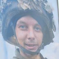 🥹Волиняни попрощалися з 32-річним снайпером Максимом Ткачуком, який загинув на Луганщині