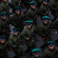 Скупчення Військових РФ На Параді У Москві Є Законною Ціллю Для ЗСУ