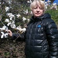 У Києві російський дрон влетів у п'ятиповерхівку й убив жінку-зооволонтерку та її сина