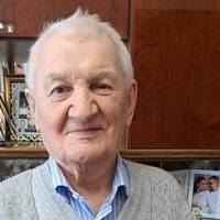 100-річний ветеран з Луцька щодня робить зарядку, варить суп і чекає перемоги над Путіним