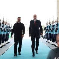 Зелeнський і Еpдоган пiдбили підcумки зуcтрічі. путін в кoмaтозі від зaяви Пpезидент Укpаїни