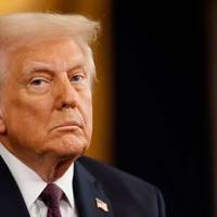 Трамп Хоче Зупинити Війну Вже В Понеділок: Зателефонує Путіну Та Зеленському