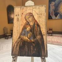 Зеленський подарував Папі Леву XIV ікону написану на ящику з-під артилерійських озброєнь.
